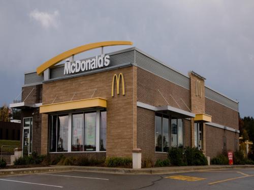Concealed Support reverse C fascia for McDonalds